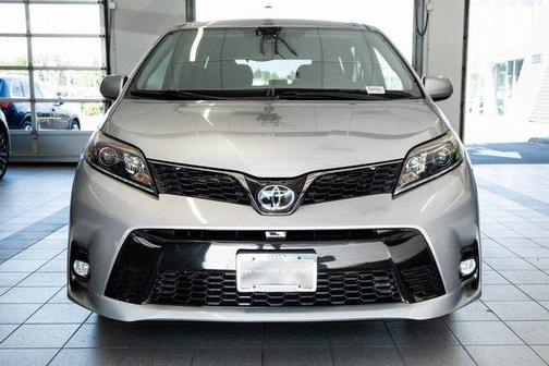 2018 Toyota Sienna SE