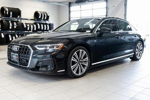 2023 Audi A8 L 55 TFSI quattro Tiptronic