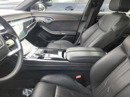 2023 Audi A8 L 55 TFSI quattro Tiptronic