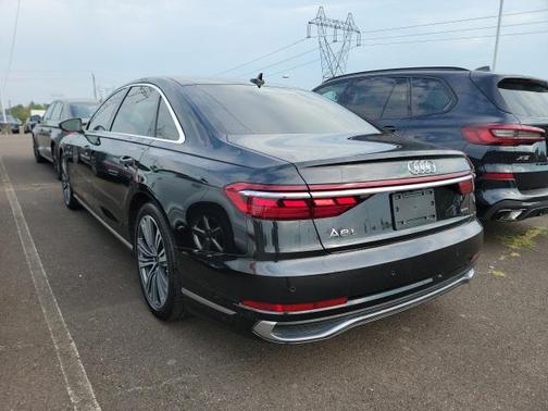 2023 Audi A8 L 55 TFSI quattro Tiptronic