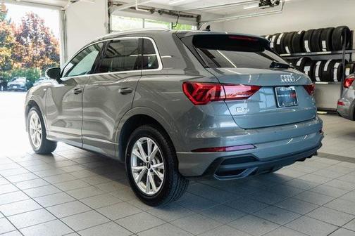 2023 Audi Q3 S line Premium
