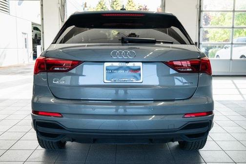 2023 Audi Q3 S line Premium