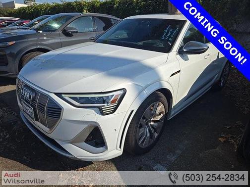 2022 Audi e-tron S Prestige