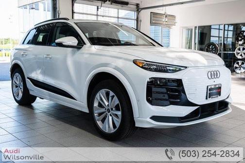 2025 Audi Q6 e-tron Premium Plus