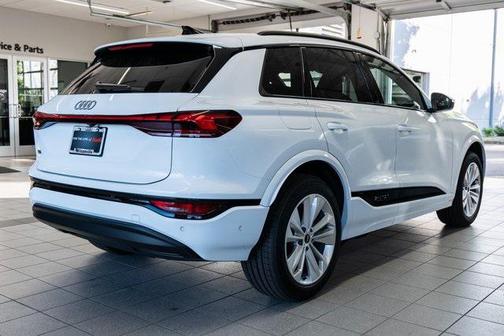 2025 Audi Q6 e-tron Premium Plus