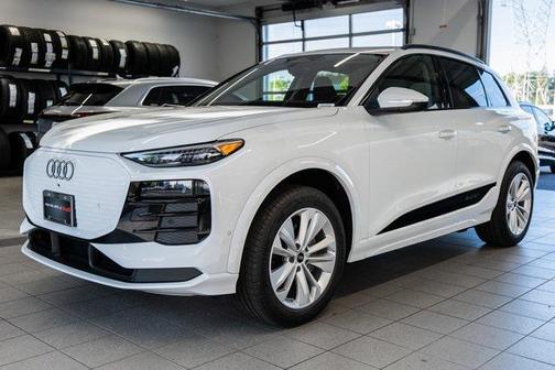 2025 Audi Q6 e-tron Premium Plus