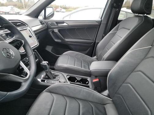 2024 Volkswagen Tiguan 2.0T SEL R-Line 4MOTION