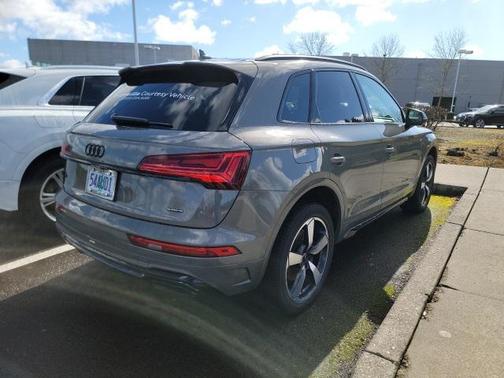 2024 Audi Q5 45 S line Premium Plus