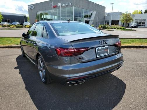 2024 Audi A4 45 S line Premium Plus