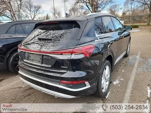 2024 Audi Q4 e-tron Prestige 50 quattro
