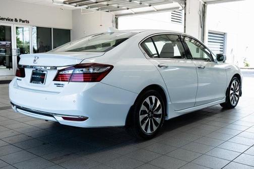 2017 Honda Accord Hybrid Touring