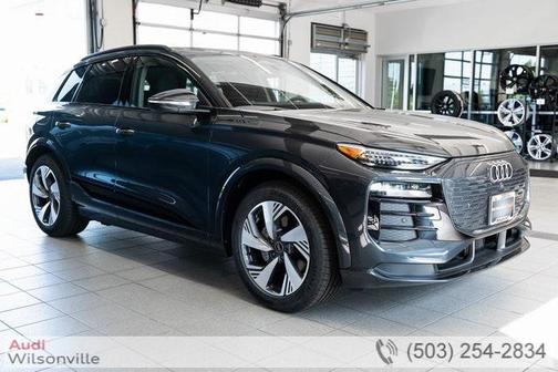 2025 Audi Q6 e-tron Prestige quattro