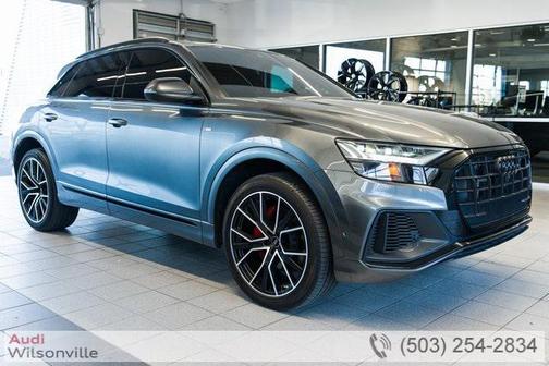 2023 Audi Q8 55 Premium Plus