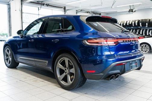 2023 Porsche Macan T