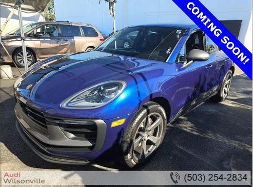 2023 Porsche Macan T