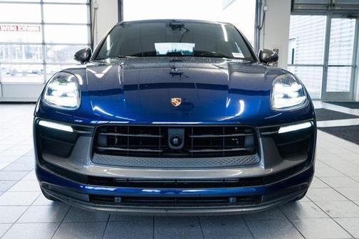 2023 Porsche Macan T