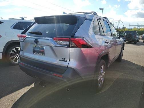 2023 Toyota RAV4 Hybrid LE