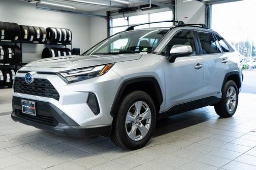 2023 Toyota RAV4 Hybrid LE