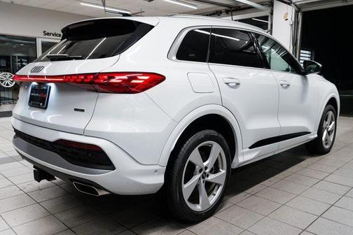 2025 Audi Q5 Premium Plus