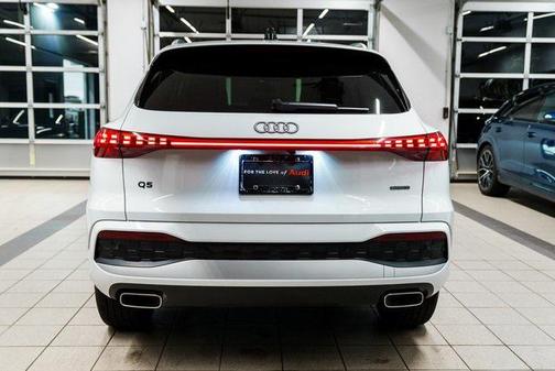 2025 Audi Q5 Premium