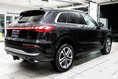 2025 Audi Q5 Premium Plus