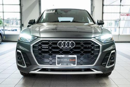2022 Audi Q5 45 S line Premium Plus