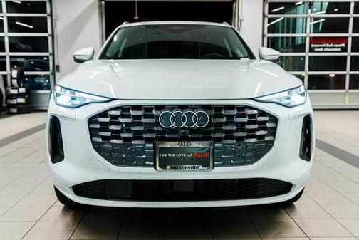 2025 Audi Q5 Premium Plus