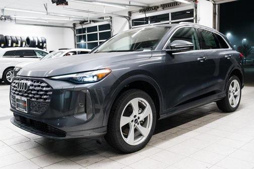 2025 Audi Q5 Premium Plus