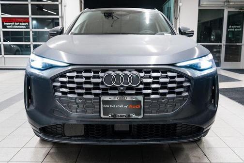 2025 Audi Q5 Premium Plus