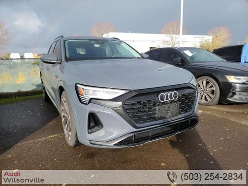 2024 Audi Q8 e-tron Premium Plus