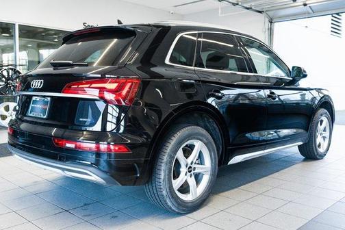 2023 Audi Q5 40 Premium