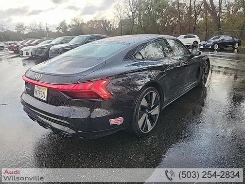 2023 Audi e-tron GT Prestige quattro