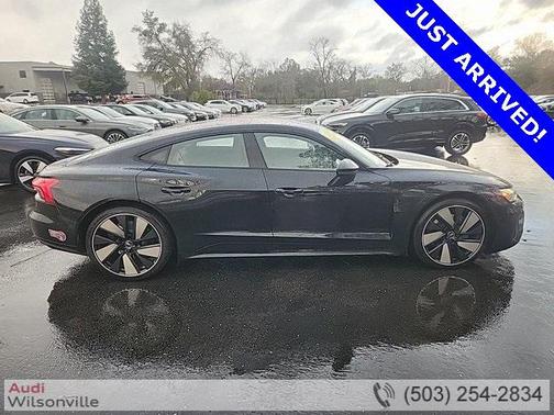 2023 Audi e-tron GT Prestige quattro