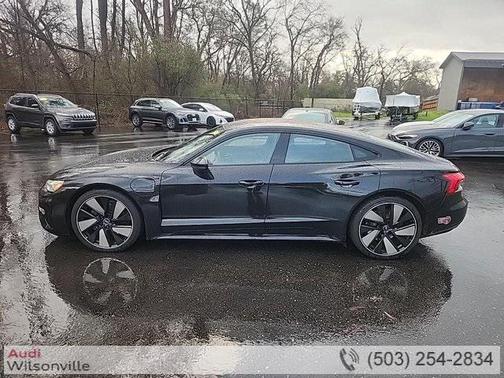 2023 Audi e-tron GT Prestige quattro