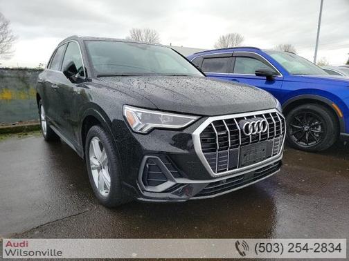 2022 Audi Q3 45 S line Premium Plus