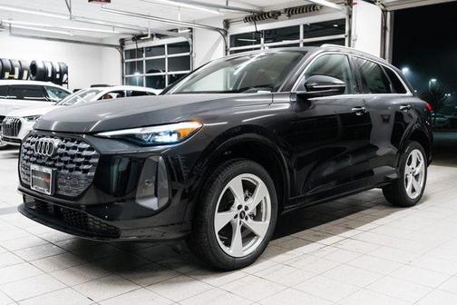 2025 Audi Q5 Premium Plus