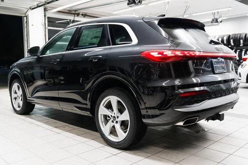 2025 Audi Q5 Premium Plus