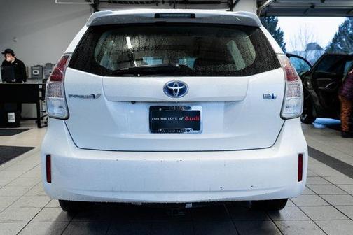2015 Toyota Prius v Two