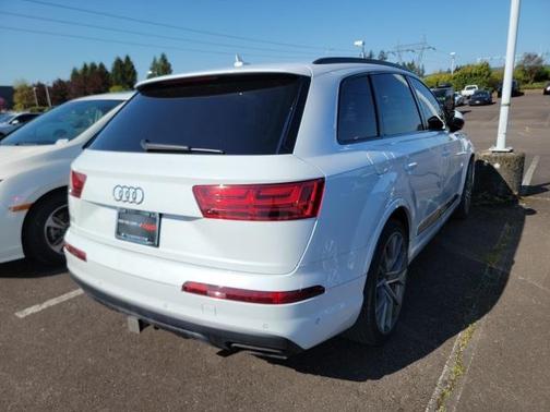 2019 Audi Q7 55 Prestige