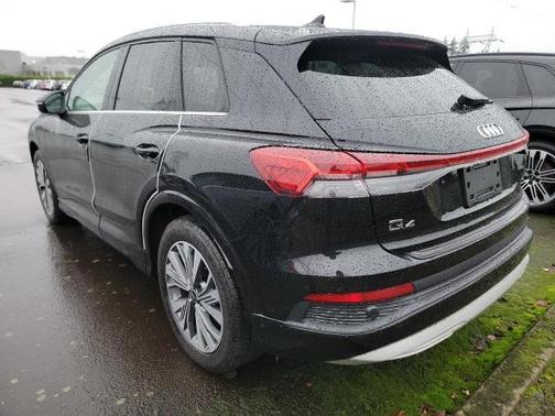2023 Audi Q4 e-tron Premium Plus 40 RWD