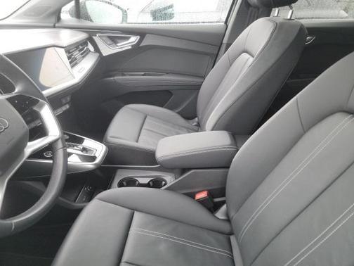 2023 Audi Q4 e-tron Premium Plus 40 RWD