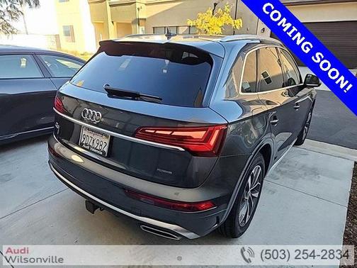 2023 Audi Q5 45 S line Premium Plus