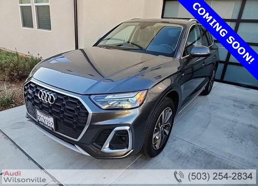 2023 Audi Q5 45 S line Premium Plus