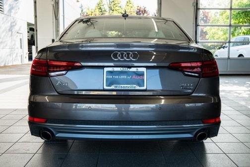 2017 Audi A4 2.0T Prestige