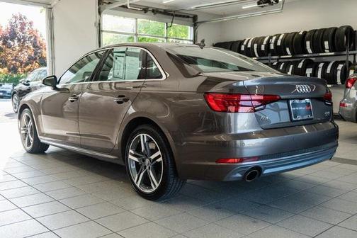 2017 Audi A4 2.0T Prestige