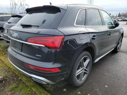 2025 Audi Q5 55 S line Premium Plus