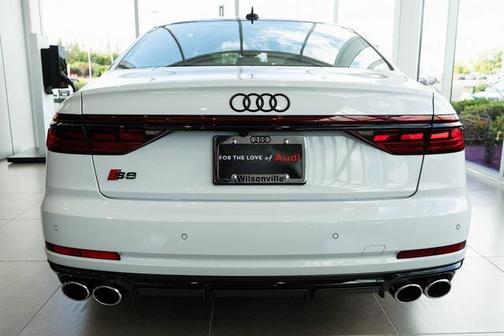 2025 Audi S8 4.0T