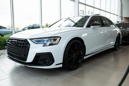 2025 Audi S8 4.0T