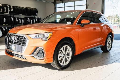 2022 Audi Q3 45 S line Premium