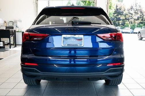 2023 Audi Q3 Premium 45 TFSI S line quattro Tiptronic
